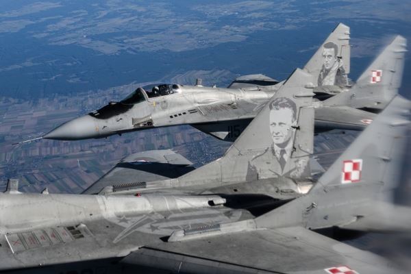 «Сделают лишь один боевой вылет»: как Словакия и Польша планируют передать Киеву самолёты МиГ-29